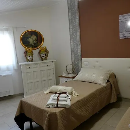 Gli Zii Di Sicilia Racalmuto